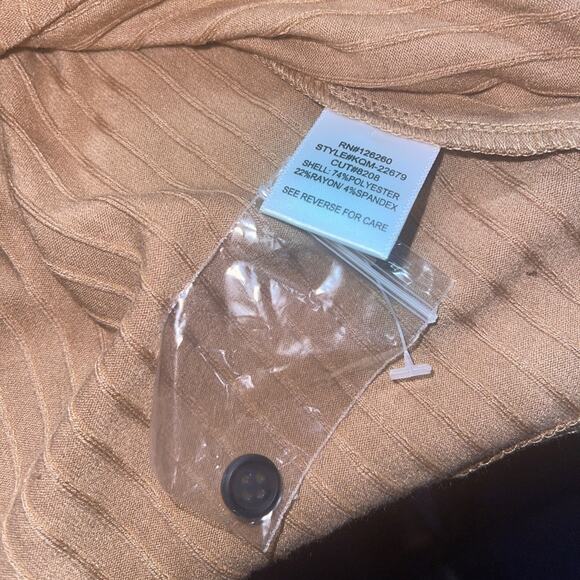 VELVET HEART Women's Camel Ribbed Tie Front V-Neck Long Sleeve Knit Top Sz S - Picture 6 of 6